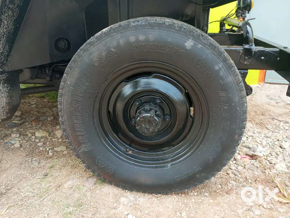 Mahindra Cj500 Di Jeep Vintage Style, Rugged & Strong Engine