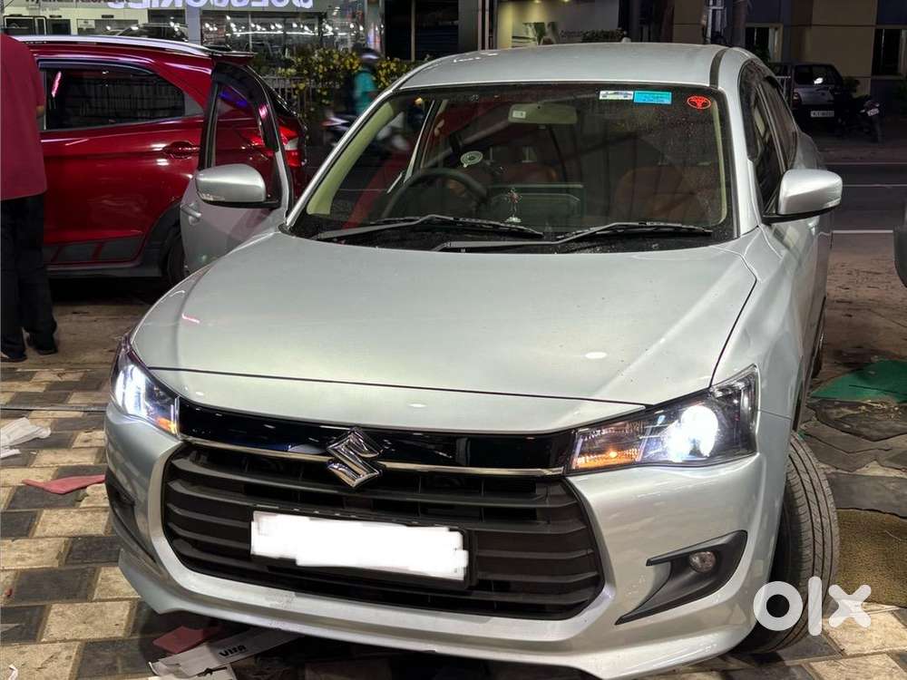 Maruti Suzuki Dzire 2025 Petrol Almost Brand New Top Condition