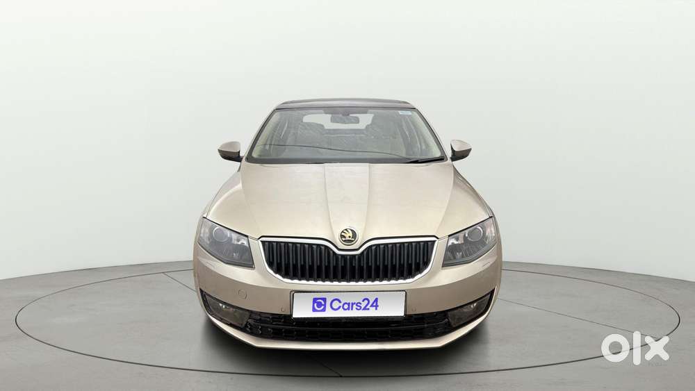 Skoda Octavia 1.8 Tsi Style Plus At, 2016, Petrol