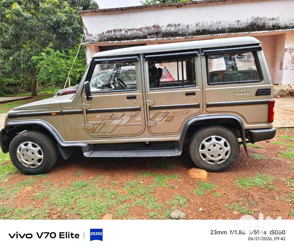 Mahindra Bolero 2015 Diesel 100000 Km Driven
