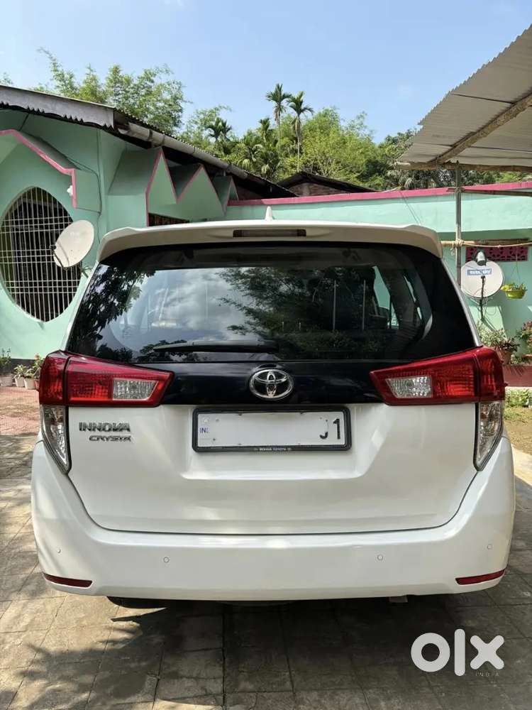 Toyota Innova 2023 Diesel Well Maintained