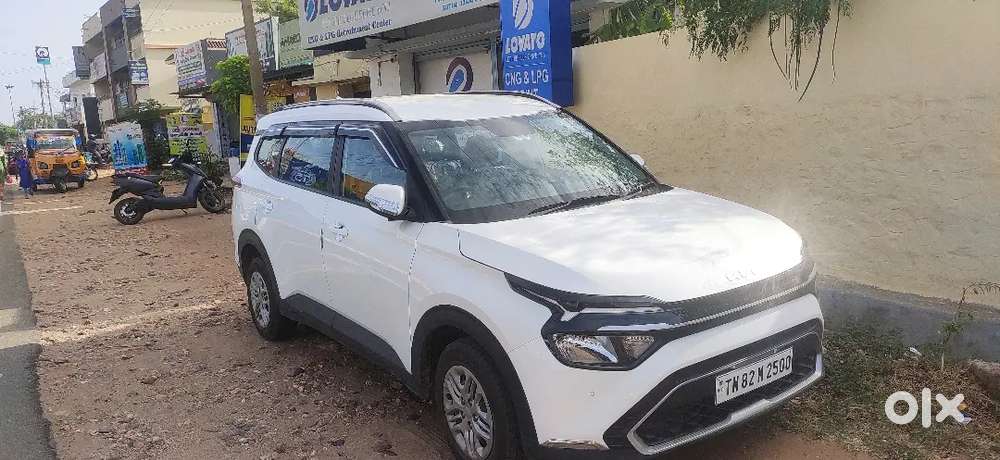 Kia Carens Prestige 2023