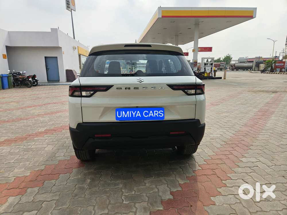 Maruti Suzuki Brezza 1.5 Vxi Smart Hybrid, 2024, Petrol