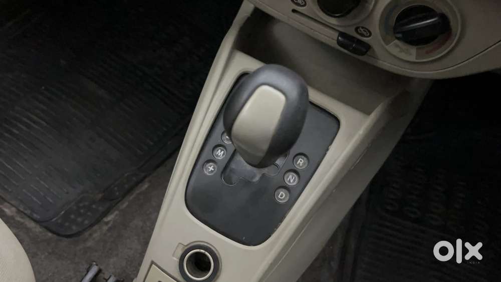 Maruti Suzuki Alto K10 1.0 Vxi Amt, 2015, Petrol