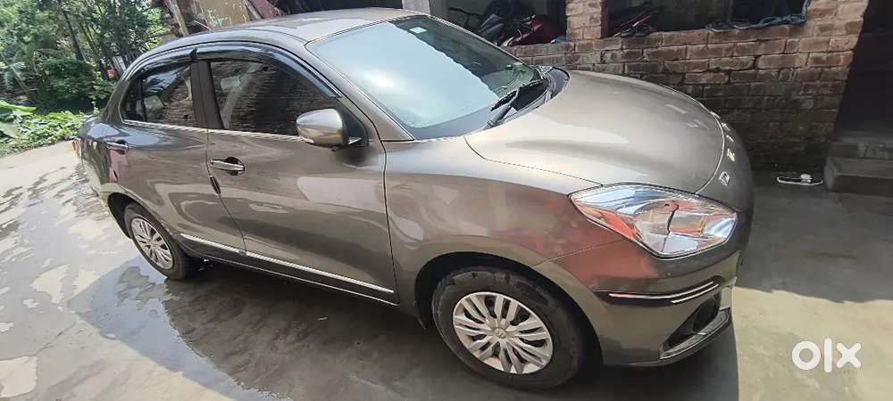 Maruti Suzuki Dzire 2022 Petrol 48500 Km Driven