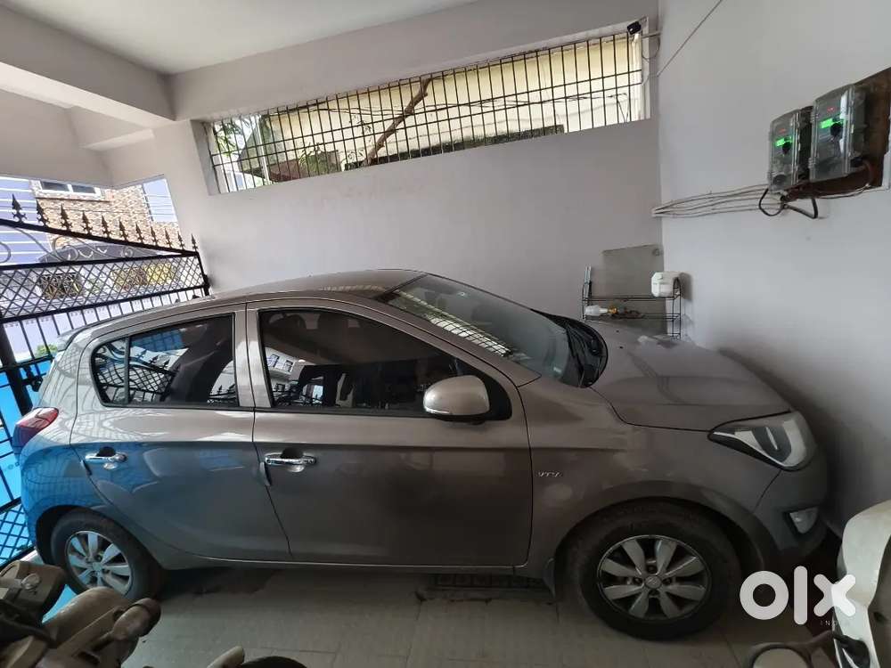 Hyundai I20 Asta Petrol 2012