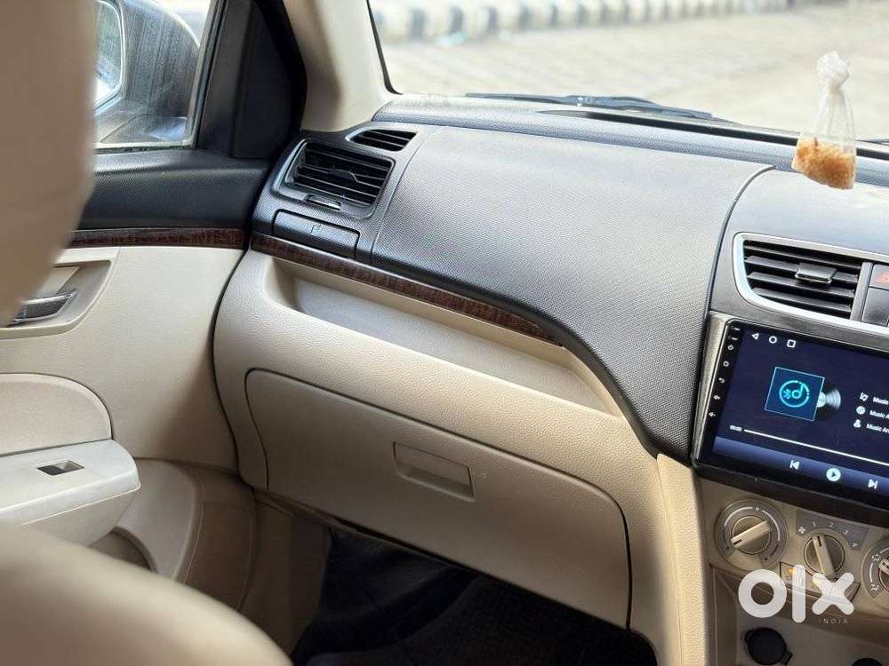 Maruti Suzuki Dzire 1.2 Vxi, 2014, Petrol