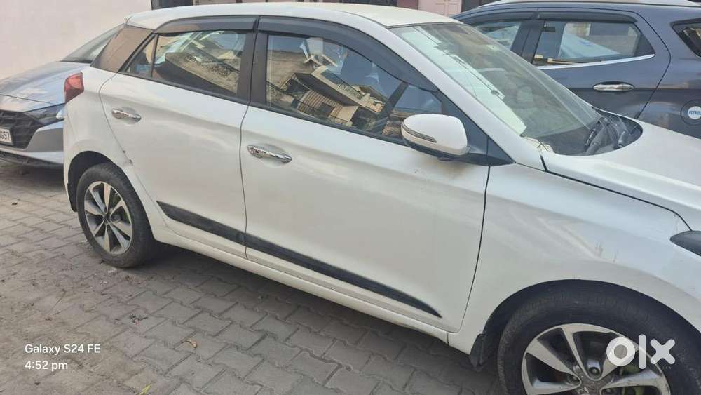 Hyundai Elite I20 2015diesel Good Condition Push Button Start New Tyre