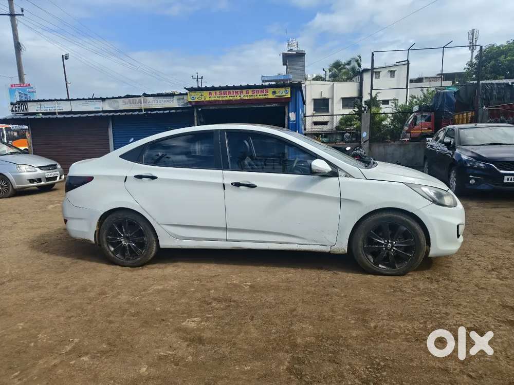 Hyundai Verna 2012 Diesel 119000 Km Driven