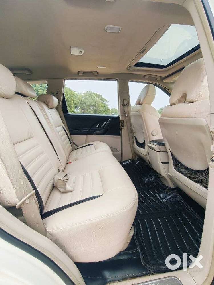 Mahindra Xuv500 2.2 W10, 2016, Diesel