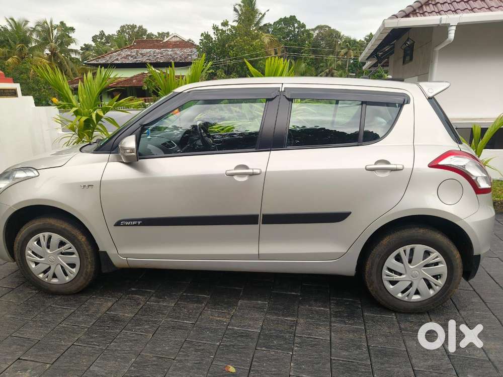Maruti Suzuki Swift 1.2 Vxi (o), 2017, Petrol
