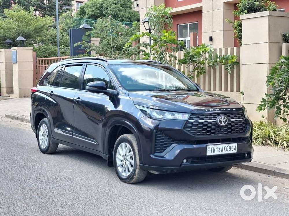 Toyota Innova Hycross Gx (o), 2024, Petrol