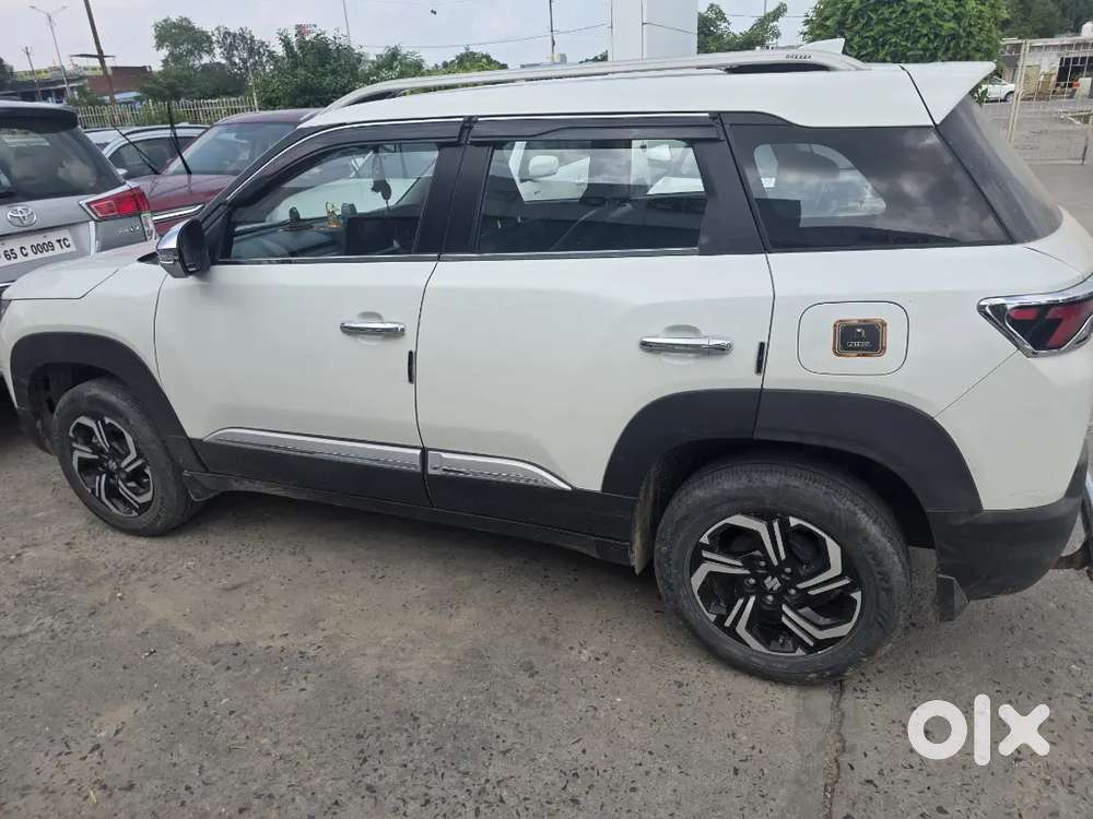 Maruti Brezza Vxi 2024