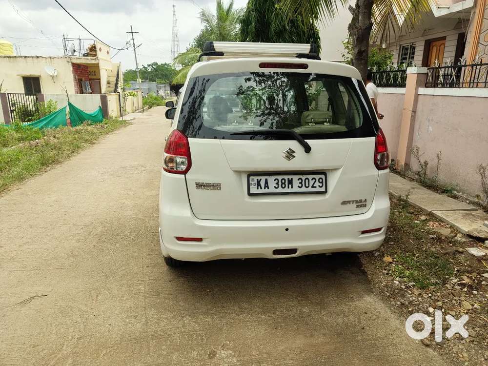 Maruti Suzuki Ertiga 2013