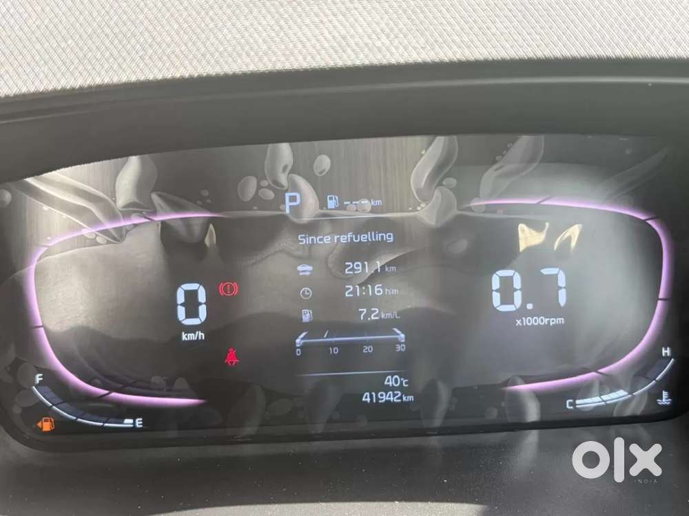 Kia Carens 1.4 Prestige Plus Turbo Dct 7 Str, 2022, Petrol