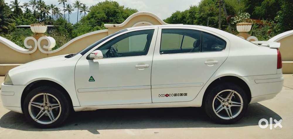 Skoda Laura Ambition 2.0 Tdi Cr Mt, 2008, Diesel