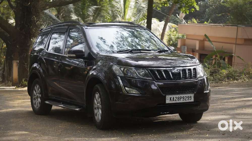 Mahindra Xuv500 2016 Diesel 98000 Km Driven
