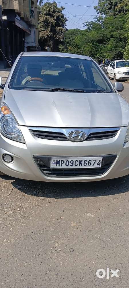 Hyundai I20 1.2 Sportz Option, 2012, Cng & Hybrids