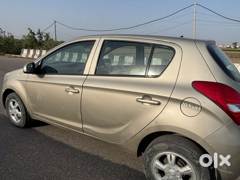 Hyundai I20 Sportz 2011