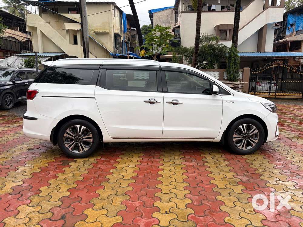 Kia Carnival Limousine Plus 7 Str, 2022, Diesel