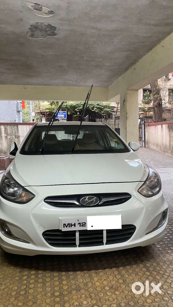 Hyundai Verna Petrol 2011 Year