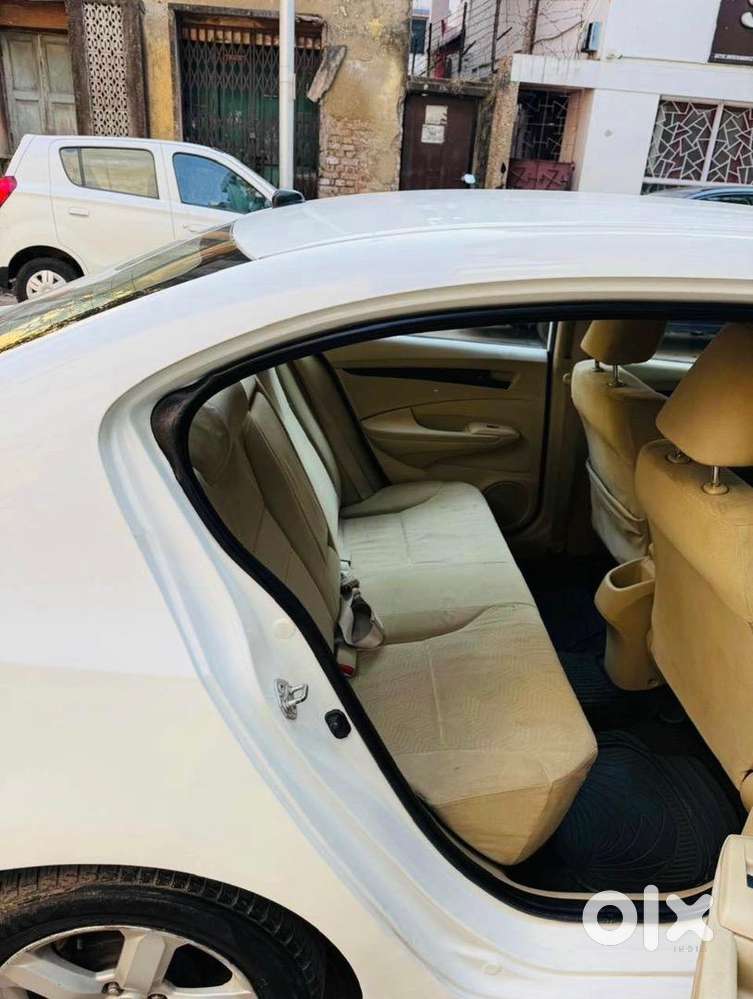 Honda City 2012 Petrol Life Time Tax Well Maintained