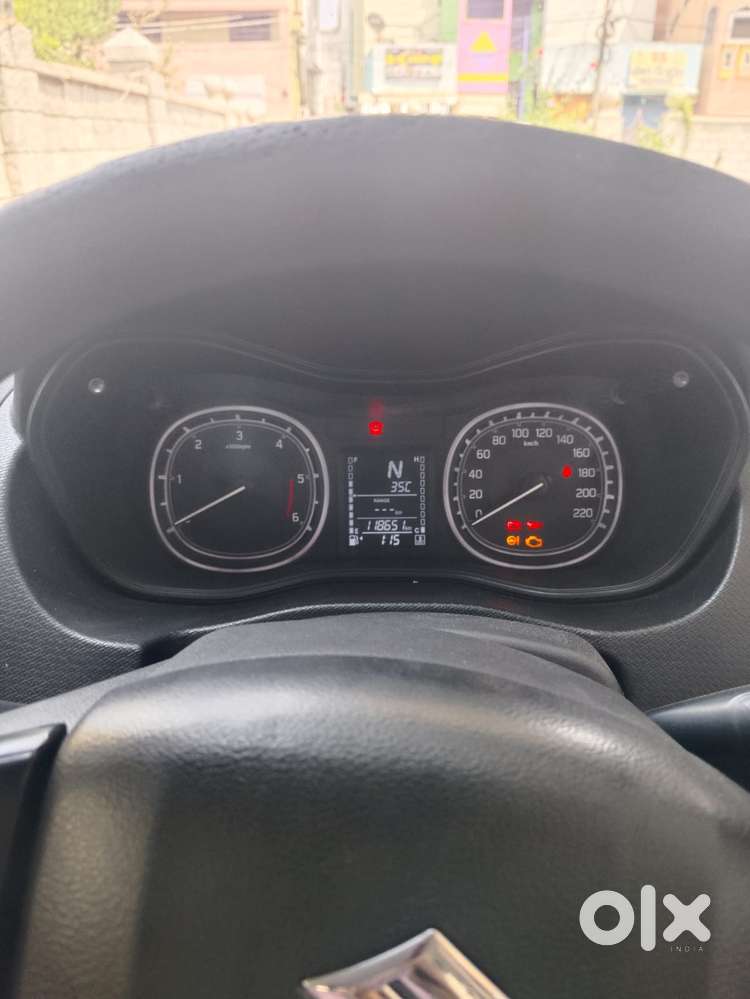 Maruti Suzuki Brezza 1.5 Zxi At Smart Hybrid, 2018, Diesel