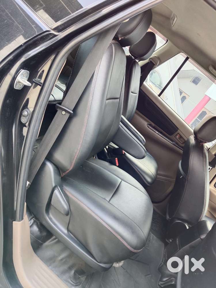 Toyota Innova 2.5 G (diesel) 8 Seater, 2016, Diesel