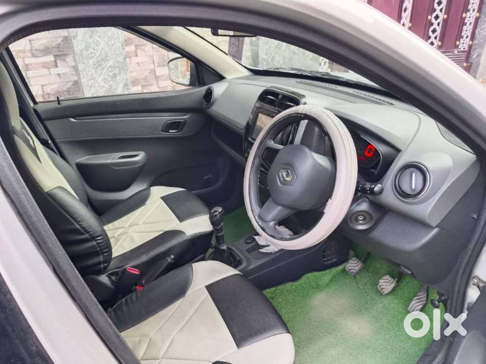 Renault Kwid  .8 Rxt Mannual  Sept 2016