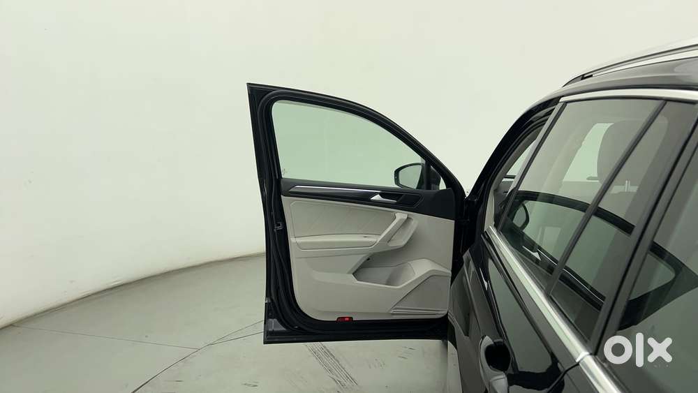 Volkswagen Tiguan 2.0 Elegance Tsi Dsg, 2023, Petrol