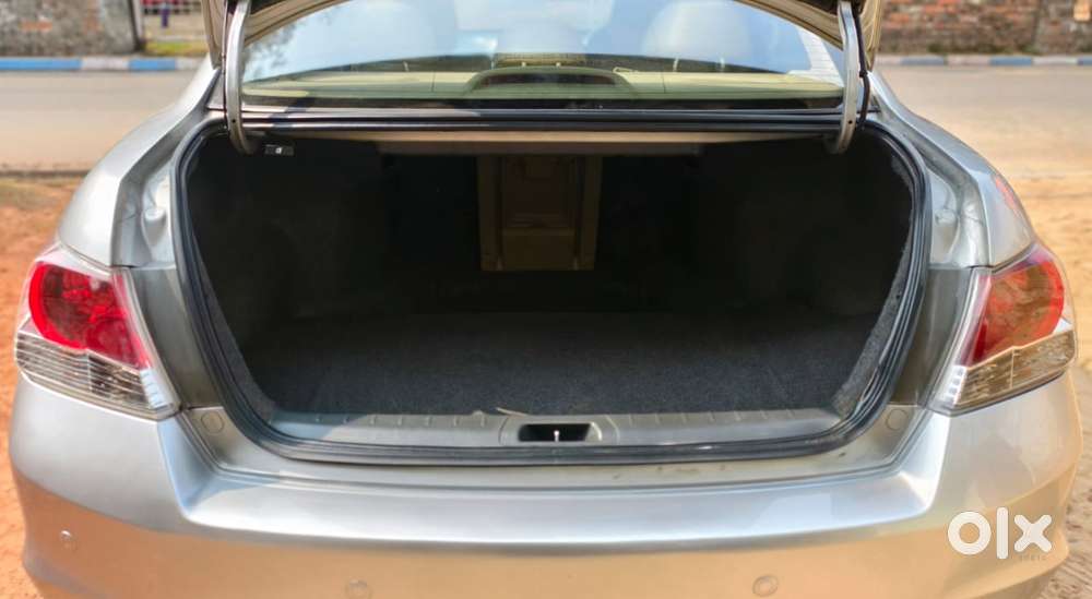 Honda Accord 2.4 Manual, 2013, Petrol