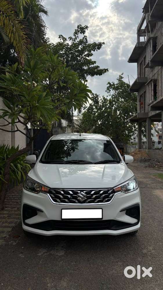 Maruti Suzuki Ertiga Vxi, 2025, Petrol