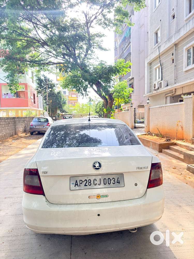 Skoda Rapid Diesel 2012
