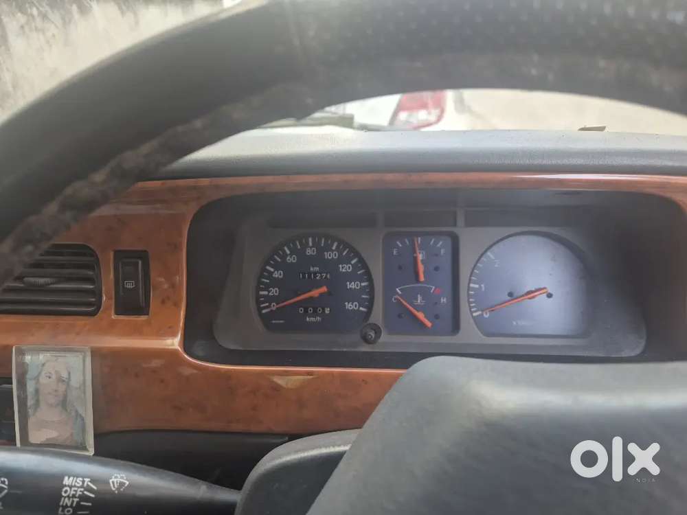 Toyota Qualis 2004 Diesel Well Maintained