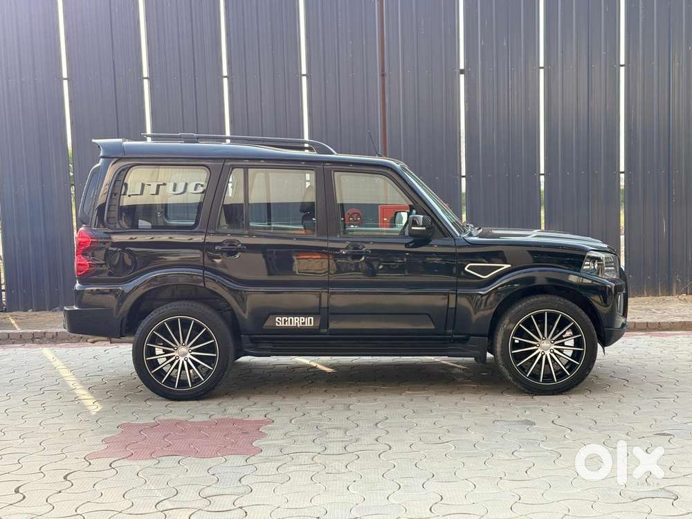 Mahindra Scorpio S11 Mt 7s, 2021, Diesel