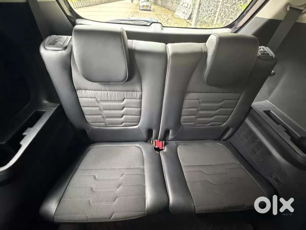 Kia Carens Clavis Ev Htk+, 2025, Petrol