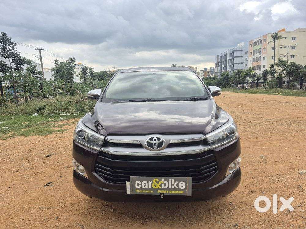 Toyota Innova Crysta 2.8 Zx At, 2016, Petrol