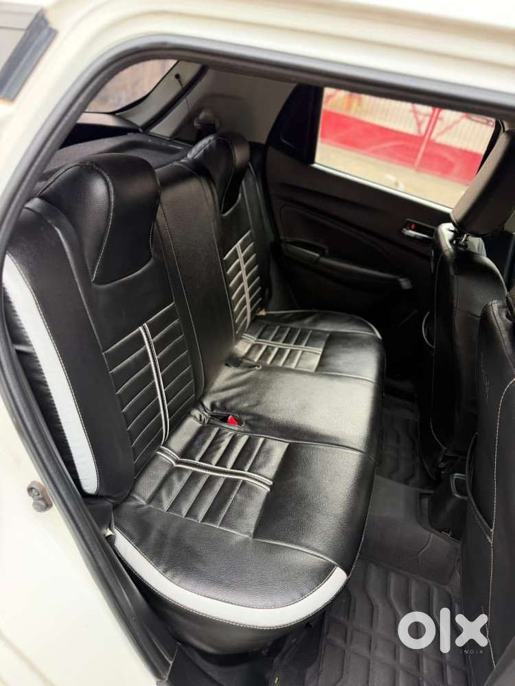 Maruti Suzuki Swift Vxi + Manual, 2022, Petrol