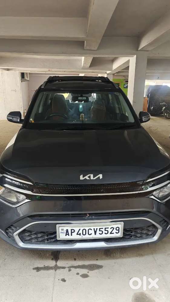 Kia Carens 2024 Petrol 10000 Km Driven
