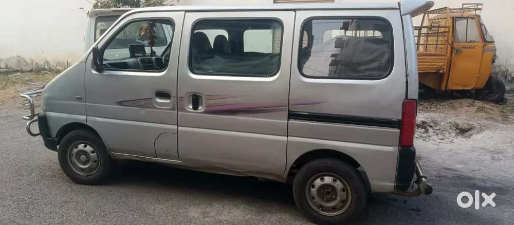 Maruti Suzuki Eeco 2016 Petrol 230000 Km Driven