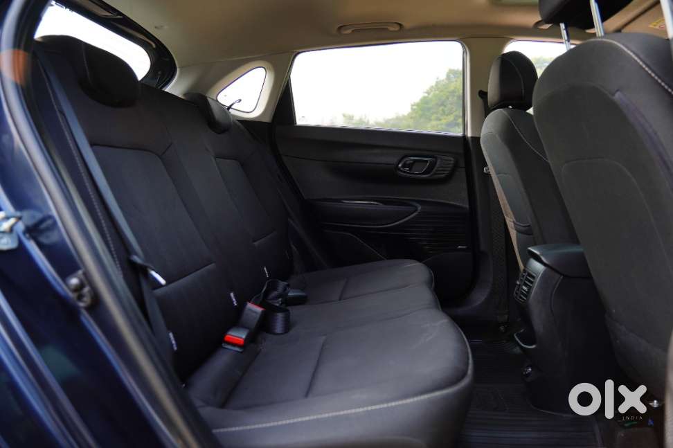 Hyundai I20 Petrol Asta, 2023, Petrol