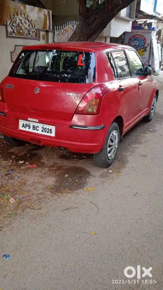 Swift Maruti Suzuki 2006