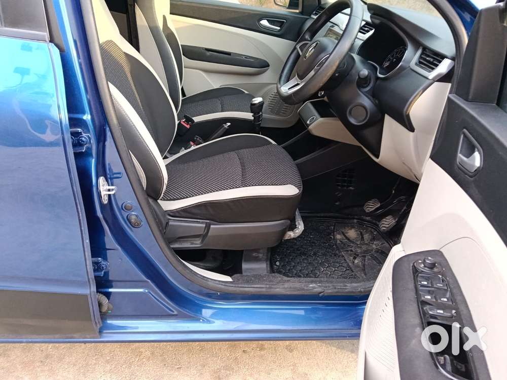 Renault Triber Rxz, 2019, Petrol