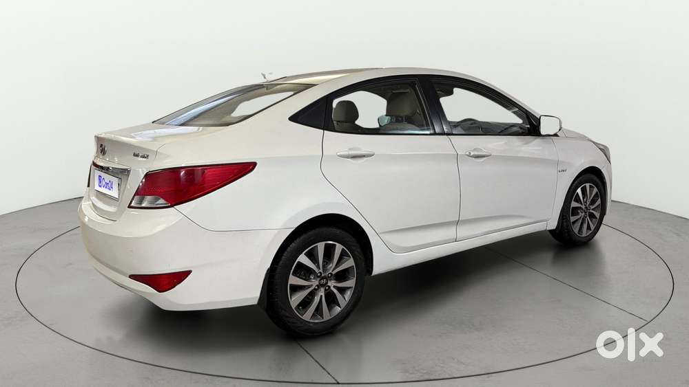 Hyundai Verna 1.6 Vtvt Sx, 2016, Petrol