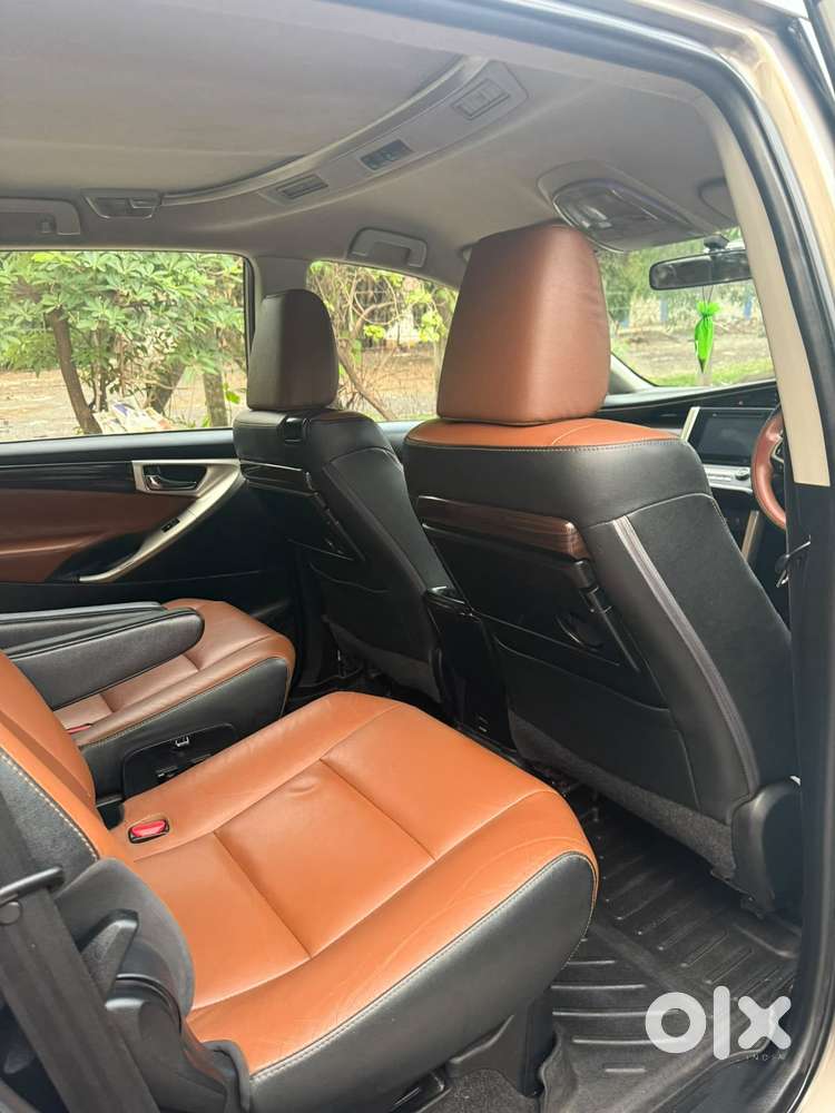 Toyota Innova Crysta 2.8z Automatic, 2018, Diesel