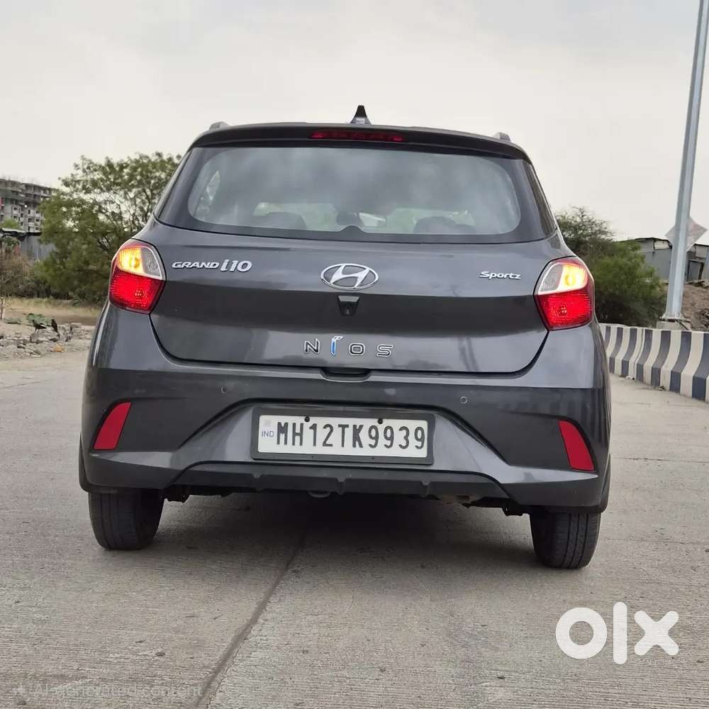 Hyundai Grand I10 Nios 2021.  Spinny And Cars 24 Stay Away