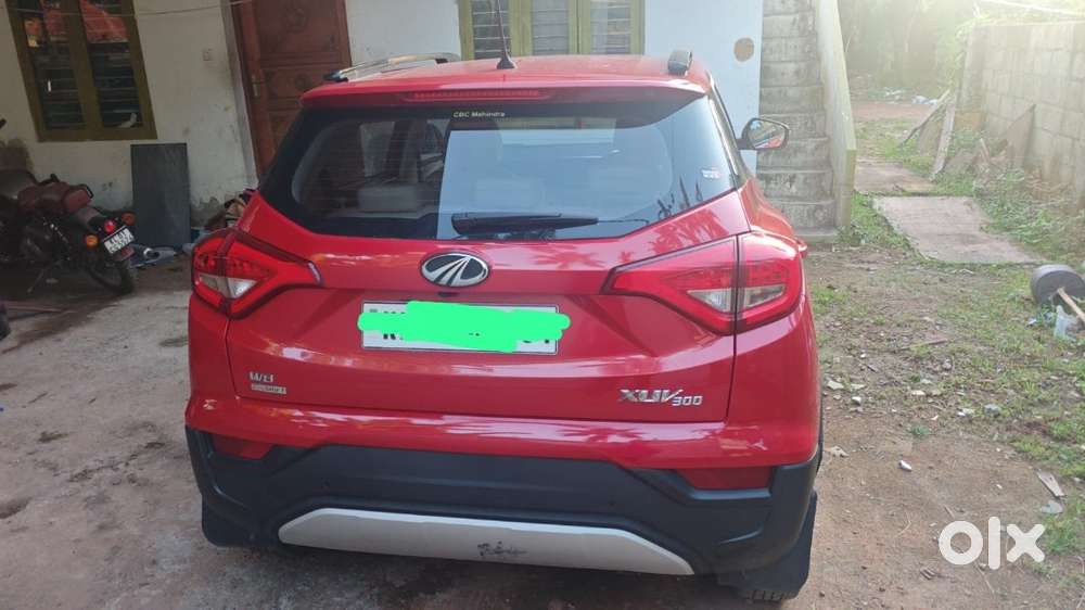 Mahindra Xuv300 Turbosport 2022 Petrol Well Maintained