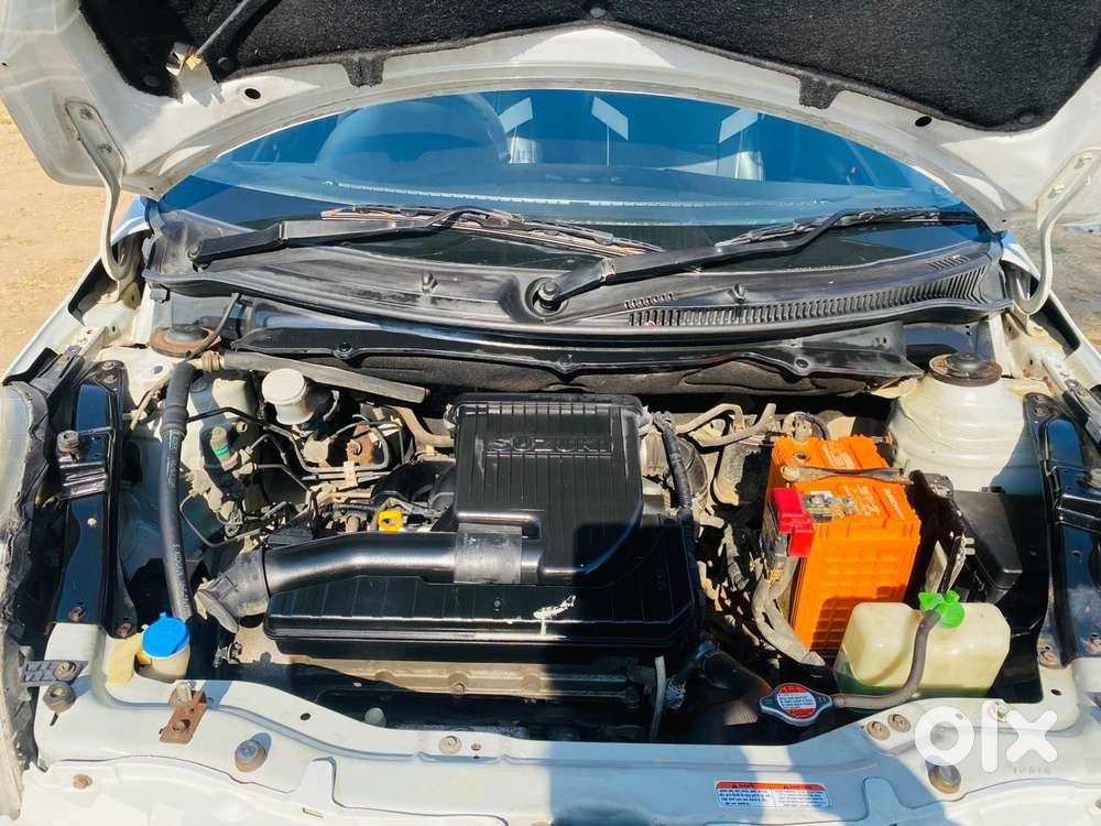 Maruti Suzuki Swift 2011-2014 Vxi, 2013, Petrol