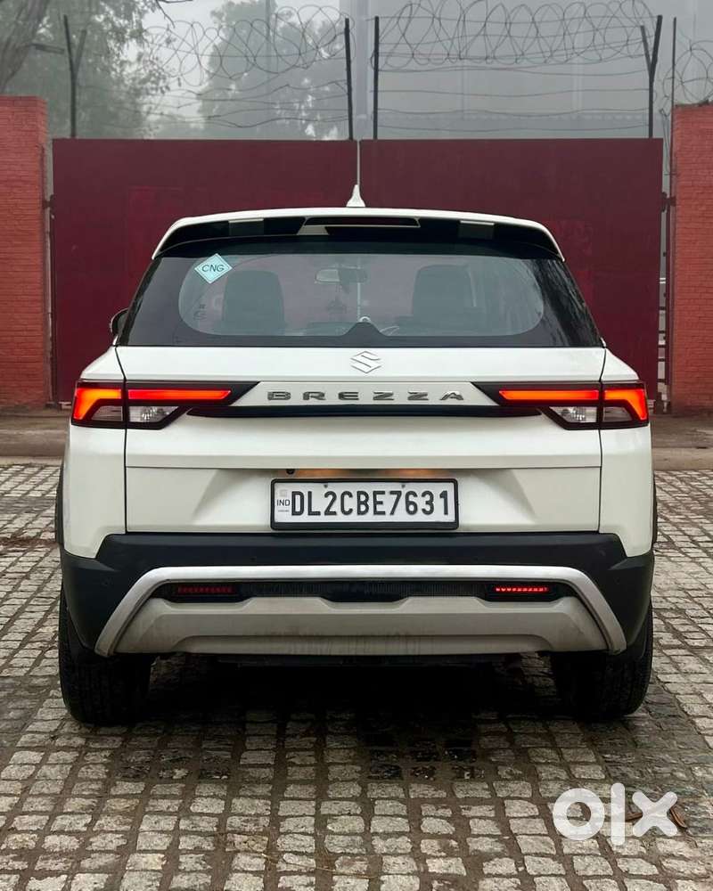 Maruti Suzuki Brezza 1.5 Lxi Cng, 2024, Cng & Hybrids