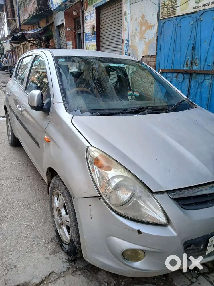 Hyundai I20  Petrol 2009   29 Tak  Valid  Hain Moradabad  Transfer Hai